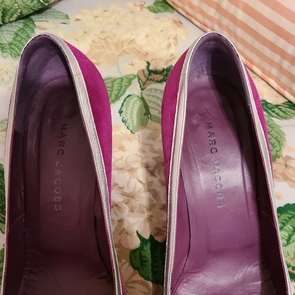 MJ - Art Deco Vintage Sexy High Heel Pumps! - Picture 4 of 16